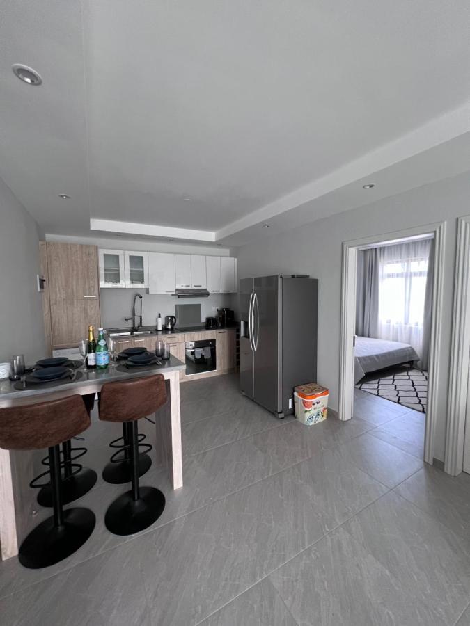 Top-Floor Modern 3Bd Penthouse With Beautiful Mountain View Terrace - 5 Min Walk To Beach Flic-en-Flacq Zewnętrze zdjęcie