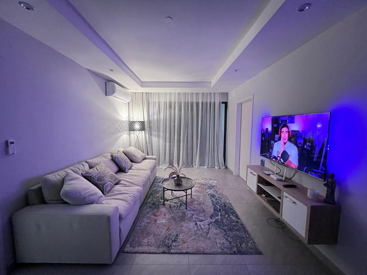 Top-Floor Modern 3Bd Penthouse With Beautiful Mountain View Terrace - 5 Min Walk To Beach Flic-en-Flacq Zewnętrze zdjęcie