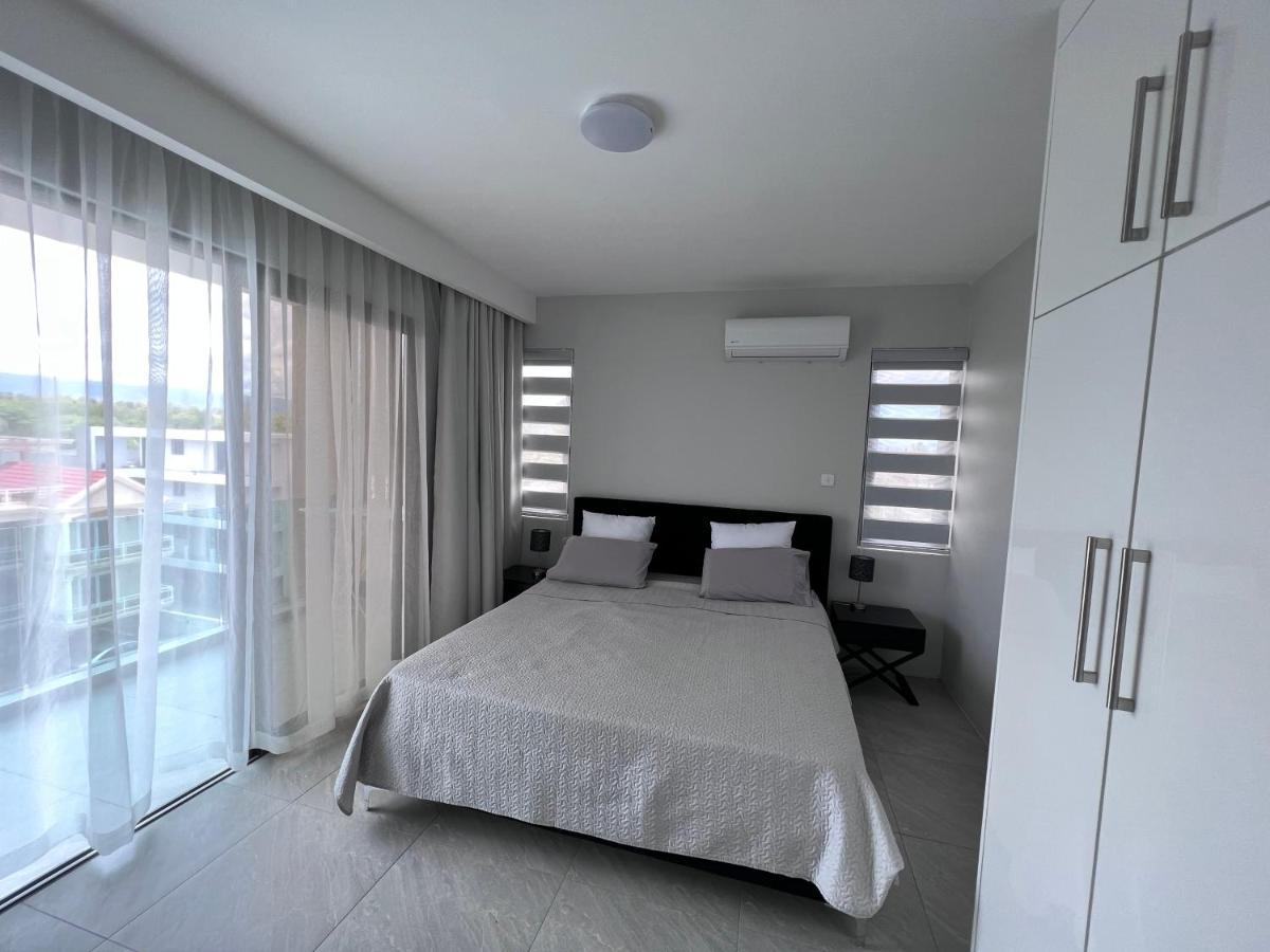 Top-Floor Modern 3Bd Penthouse With Beautiful Mountain View Terrace - 5 Min Walk To Beach Flic-en-Flacq Zewnętrze zdjęcie